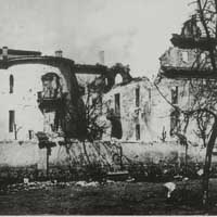 Берасце. Выява былога касцела Пана Езуса і Святога Казіміра калегii езуiтаў. Фота пасля 1939г. Апублiкавана - Koscioly i klasztory rzymskokatolickie dawnego wojewodztwa brzeskolitewskiego. Czesc 5. Tom 1. — Krakow, 2013