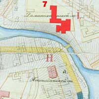 Выява былога кляштара дамініканаў з касцёлам Святой Сафіі (пазначаны чырвоным) на мапе горада 1830г., плануемага пад перабудову на фартэцыю.