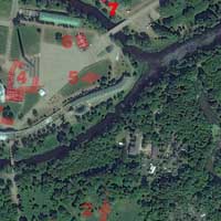 Сумяшчэнне сучаснага аэрафотаздымка з пазначэннем былых кляштараў сярэднявечнага горада, перабудаваных пад патрэбы фартэцыi.
Чырвоным пазначаны:
...
7. Былы кляштар дамініканаў з касцёлам Святой Сафіі
...
Фотамантаж by A. Nevar 2019г
