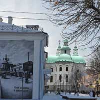 Пiнск. Графiчная рэканструкцыя касцёла св. Станiслава былога комплексу калегii езуiтаў. 3D мадэль, фотамантаж - А.Невар 2015г. Аўтар графiцi на сцяне - Яўген Сосюра https://bel.sputnik.by/stage/20160811/1024706065.html