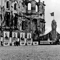 Пiнск. выява былога езуiцкага касцёла св. Станiслава пасля другой сусветнай вайны. Фота 1948г. (з фондаў Музея Беларускага Палесся)