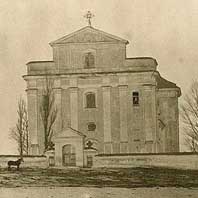 Бераставiца Вялiкая. Выява былога кармелiцкага касцёла Звеставання Панны Марыі. Фота 1895г. Аўтар - Stanislaw Kazimierz Kossakowski, Апублiкавана - Nacionalinis M. K. Ciurlionio dailes muziejus w Kownie. Ta-5193_35p.262. Archiwum Cyfrowe Wojtkuszki. Электронны рэсурс - https://wikipedia.org