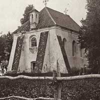 Гайцюнішкі (Воранаўскі раён Гарадзеншчыны). Выява былой пратэстанцкай бажнiцы. Фота каля 1900г. Крынiца - Цэнтральная навуковая бібліятэка імя Якуба Коласа Нацыянальнай акадэміі навук Беларусі, аўтар - Uladzimir Parfianok, эл. архіў галерэі NOVA