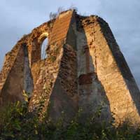 Гайцюнішкі (Воранаўскі раён Гарадзеншчыны). Выява былой пратэстанцкай бажнiцы. Сучасны стан. 2012г. Апублiкавана - сайт Radzima org. Аўтар фота - Віктар Валынец