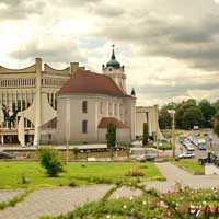 Графiчная рэканструкцыя касцёла Нараджэння Панны Марыi, Св. Антонiя i Казiмiра кляштару бернардынак у Гораднi. Выгляд да
		перабудовы на царкву ў другой палове XIXст. 3D мадэль, фотамантаж by A. Nevar. 2019г.
		