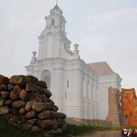 Наваградак. ГIПАТЭТЫЧНАЯ (!) графiчная рэканструкцыя былой замкавай царквы. 3D мадэль - А. Невар. 2017г.