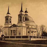 Чачэрск (Гомельская вобласць). Выява галоўнага фасада Царквы Нараджэння Божай Маці. Фота 1895г., крынiца - Федеральное государственное бюджетное учреждение науки Музей антропологии и этнографии имени Петра Великого (Кунсткамера) Российской академии наук. МАЭ № 1686-2/1., эл. рэсурс - бел вiкiпедыя