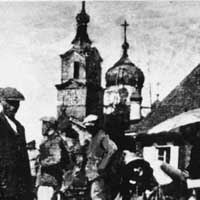 Iвянец (Валожынскi раён). Выява царквы пабудаванай на месцы былога фарнага касцёла св. Тройцы. Фота першай паловы XXст. (1919-1939гг.) Крынiца - Івянецкі музэй традыцыйнай культуры, Электронны рэсурс - https://commons.wikimedia.org