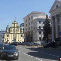 Менск. Касцёл Святога Тамаша Аквінскага былога дамініканскага кляштару. Графiчная рэканструкцыя. Колер умоўны. 3D Мадэль, фотамантаж - А. Невар, 
		Арыгiнальнае фота -  К. Хозевiч