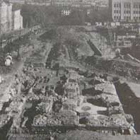 Менск 1993 год. Раскоп на месцы Касцёла Святога Тамаша Аквінскага і кляштара дамініканцаў.. Электронны рэсурс - https://www.sb.by/articles/foma-i-neveruyushchie.html