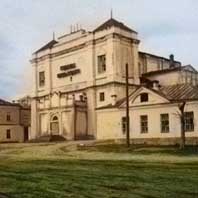 Мсціслаў. Выява былога езуiцкага касцёла Св. Міхаіла Арханёла, прыстасаванага пад Дом культуры ў часы СССР. Арыгiнал фота - з суполкi Возрождение Мстиславля - https://www.facebook.com/mstislavlinfo/photos/a.401270540045292.1073741827.401267993378880/751159975056345/?type=3&permPage=1