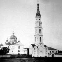 Пустынкi (Мсцiслаўскi раён) Панарама Пустынкаўскага Свята-Успенскага манастыра (па цэнтры -Успенскi сабор). Фота пачатку XXст. ( да 1914г). Апублiкавана - Зміцер Корх, сайт radzima.org Электронны рэсурс - https://commons.wikimedia.org/wiki