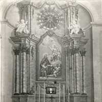 Любешыў, або Любяшоў (Валынская вобласць Украiны, былое магдэбургскае мястэчка гістарычнай Піншчыны) Калаж з выявамi iнтэр'ераў касцёла Св. Яна Евангелiста кляштару пiяраў. Фота пачатку XXст. (1910-1914гг.) Author - dr. Kozubowski; Апублiкавана - Minszczyzna w zbiorach Stanislawa bar. Dangla Крынiца - Вiртуальны музей Museum Tomatorum. Электронны рэсурс - https://commons.wikimedia.org/wiki/