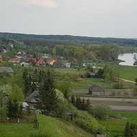 Мельнiк (Падляшша, Rzeczpospolita Polska) Выгляд з Замкавай Гары на далiну Буга. Ракурс у бок Беларусi (напрамкi праз 12км.) Апублiкавана - Гугл-фота; Аўтар - Remigiusz Krzykowski