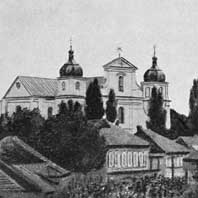 Чашнiкi. Выява былога дамiнiканскага касцёла. Фота 1913г. Апублiкавана - Zyskar F. J. Nasze koscioly: opis ilustrowany wszystkich kosciolow i parafji znajdujacych sie na obszarach dawnej Polski i ziemiach przyleglych. T. 1: Archidjecezja mohylowska. Z. 23: Dekanat lepelski. Warszawa — Petersburg, 1913. S. 408.  Электронны рэсурс - https://upload.wikimedia.org/