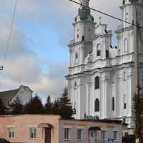 Беразвечча (Глыбокае). Графiчная рэканструкцыя Петрапаўлаўскай царквы былога кляштару базылiянаў. 3D-мадэль, фотамантаж by А. Невар, арыгiнальны фотаздымак by Зьміцер Лупач - 2016г.