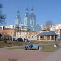 Графiчная рэканструкцыя былой бажніцы Апекі Маці Божай Базыльянскага кляштара на пачатак мiнулага стагоддзя. 3D Мадэль, фотамантаж - А. Невар, Арыгiнальныя фотаздымкi - А. Сцяпанава