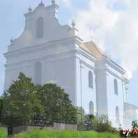 Асвея (Верхнедзвiнскi раён) Графiчная рэканструкцыя касцёла Найсвяцейшай Тройцы былога кляштара мiсiянераў. 3D мадэль, фотамантаж - А. Невар. Арыгiнальнае фота - Сяргей Харэўскі. 2017г.