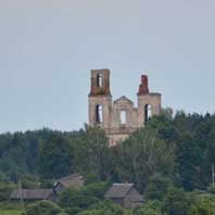 Селiшча. Выява касцёла Св. Веранiкi былога бернардзiнскага кляштара. Выгляд з боку трасы. Сучасны стан. Фота 2014г. Апублiкавана - артыкул Bukach-а ў Глыбоцкi край. Турыстыка (http://touristup,com/n/74) Электронны рэсурс - https://lh4.googleusercontent.com/